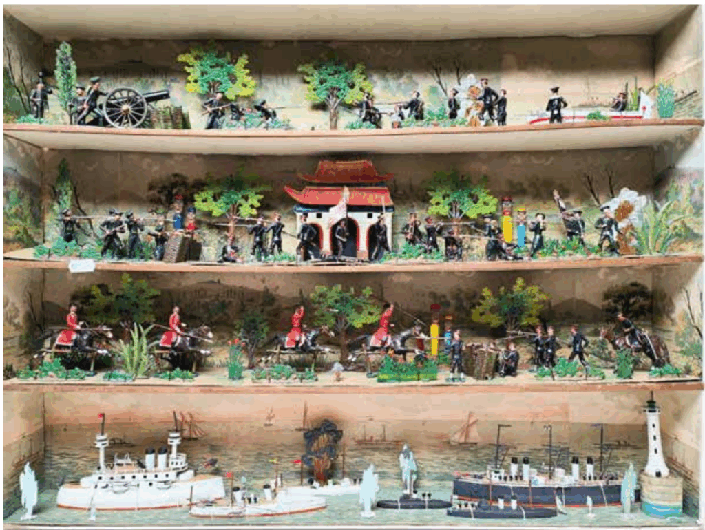 CBG Mignot 4-row Display Sets _ Russo-Japanese War, 1905